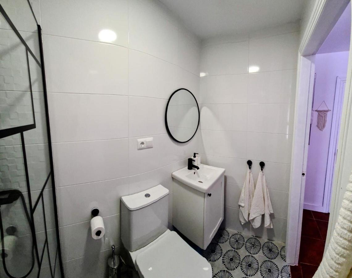 Villa Pitato Nuevo, Cerca De La Playa, Parking En La Puerta Del Alojamiento La Cala Del Moral Exterior photo
