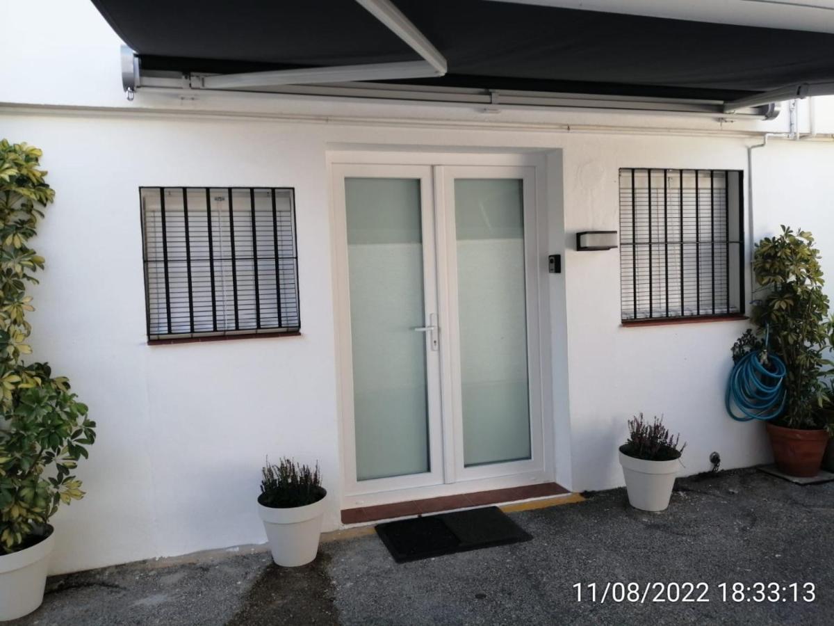 Villa Pitato Nuevo, Cerca De La Playa, Parking En La Puerta Del Alojamiento La Cala Del Moral Exterior photo