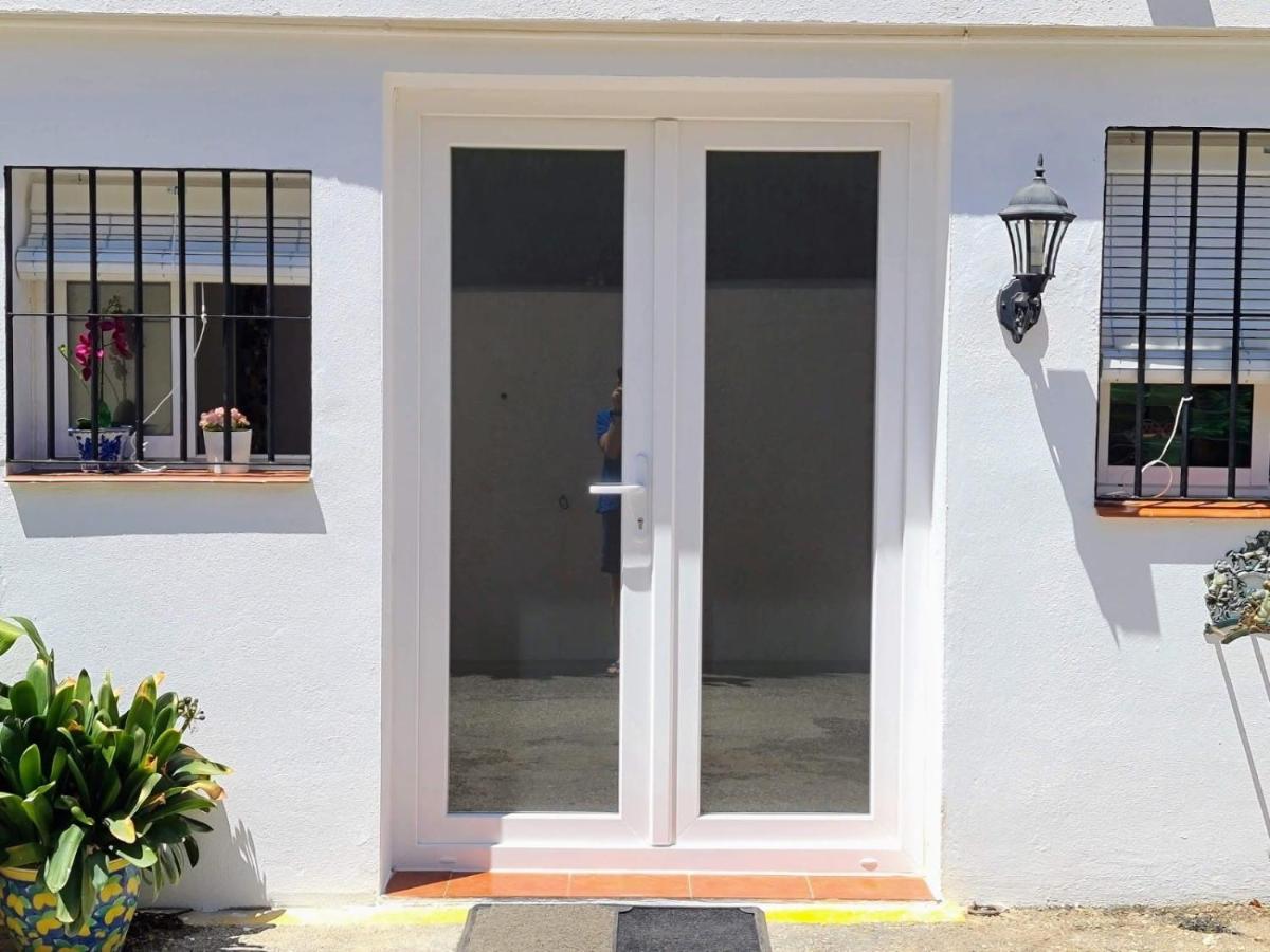 Villa Pitato Nuevo, Cerca De La Playa, Parking En La Puerta Del Alojamiento La Cala Del Moral Exterior photo